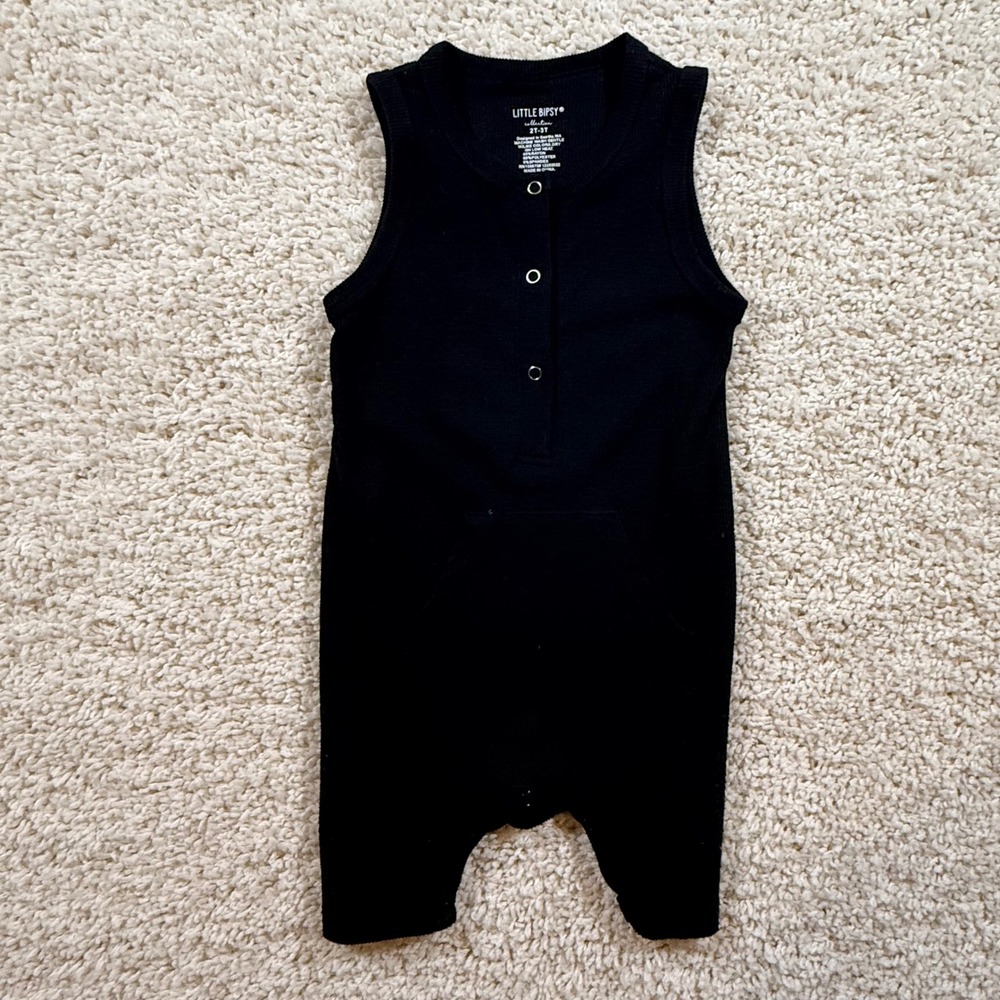 Little Bipsy Black Ribbed Henley Sleeveless Romper 2T-3T Minimalist Toddler